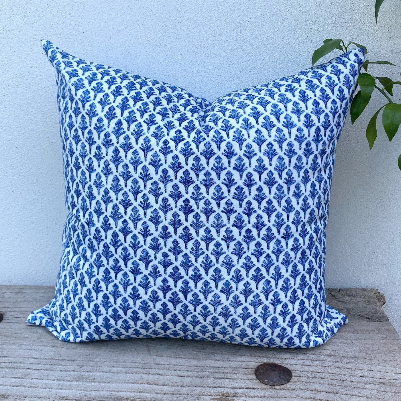 50x50 Blue and White Patterned Hamptons Cushion