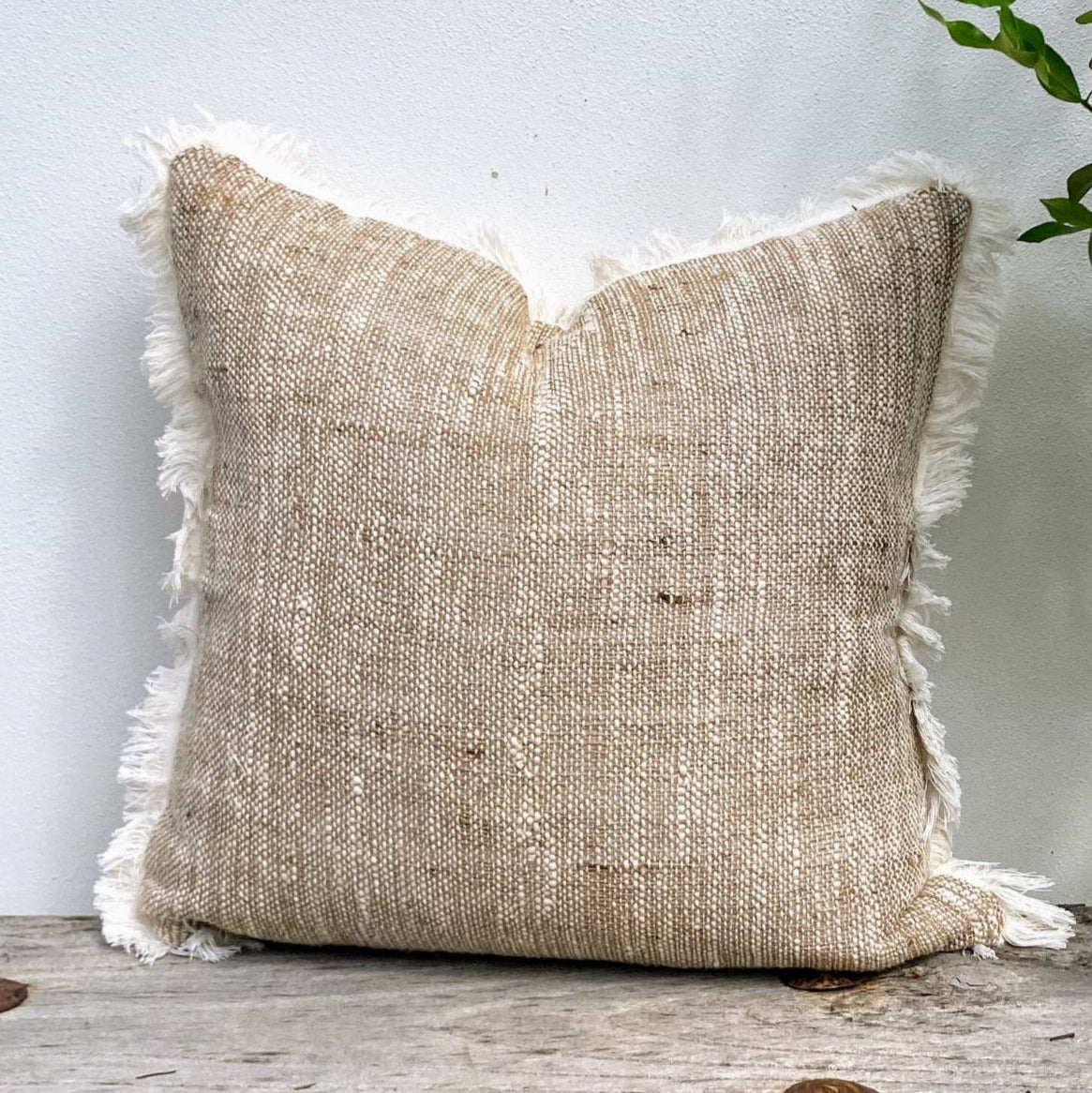 Cushion Cover with a Beachy Vibe and Rustic Charm