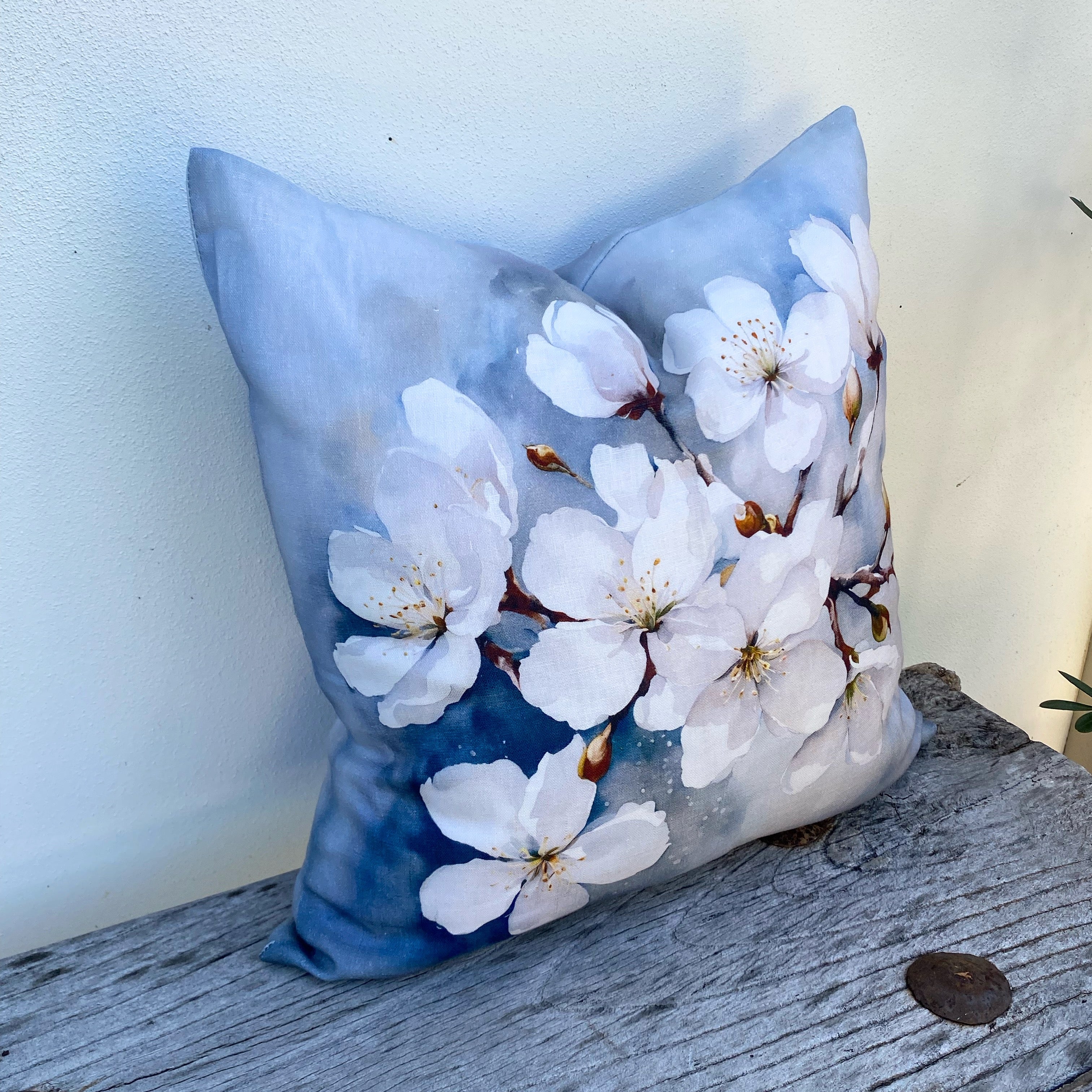 Elegant Design Blue Floral Cushion