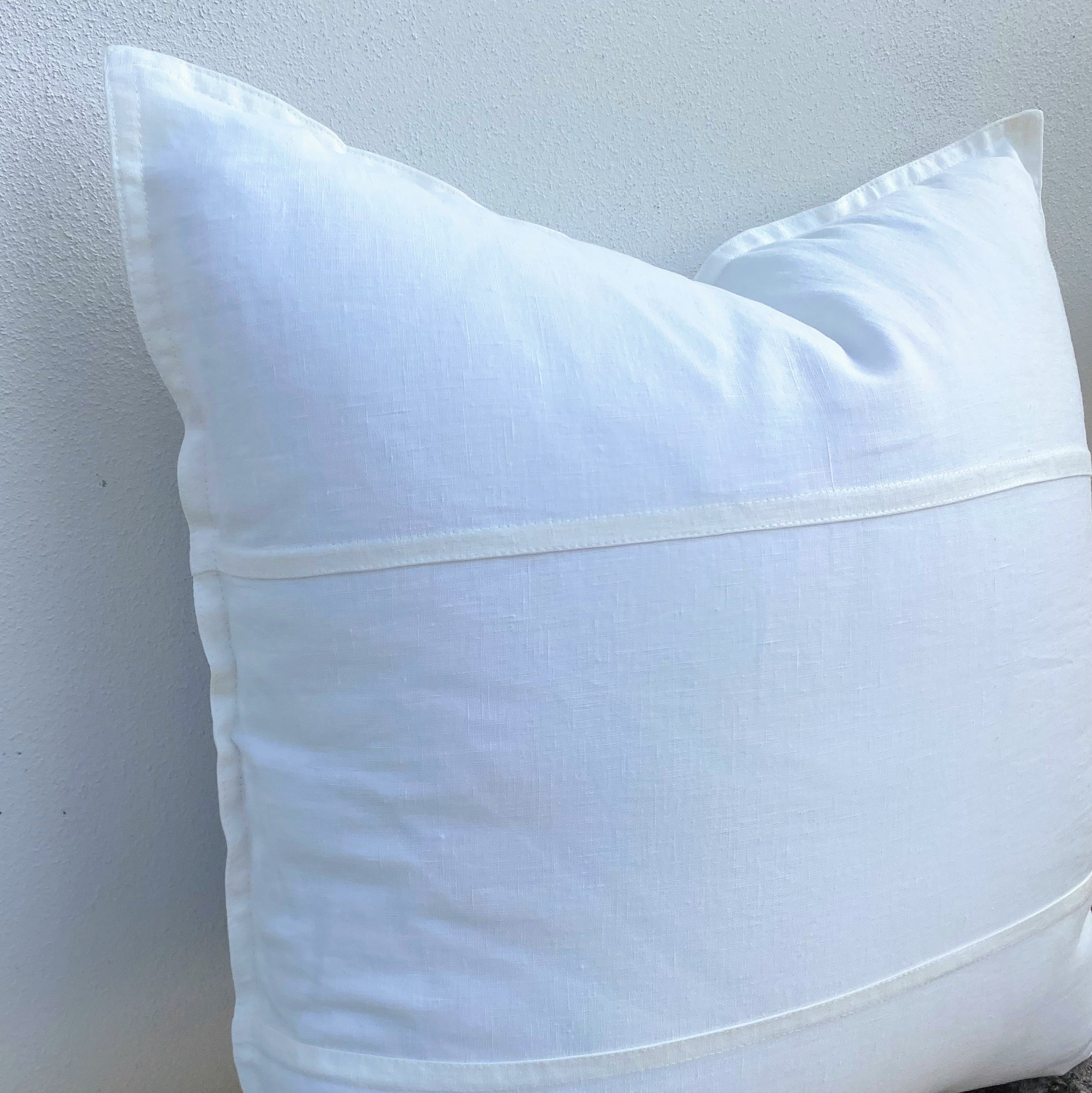 Long Lasting Plain Design Cushion Covers