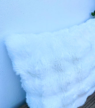 Long Faux Fur Pillow Case - 50 x 70cm | Elysian White-Revived Artisan Eco Home Decor