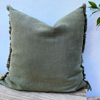 dark-green-cushions