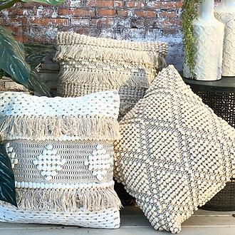 45 Cm cream color cushion covers