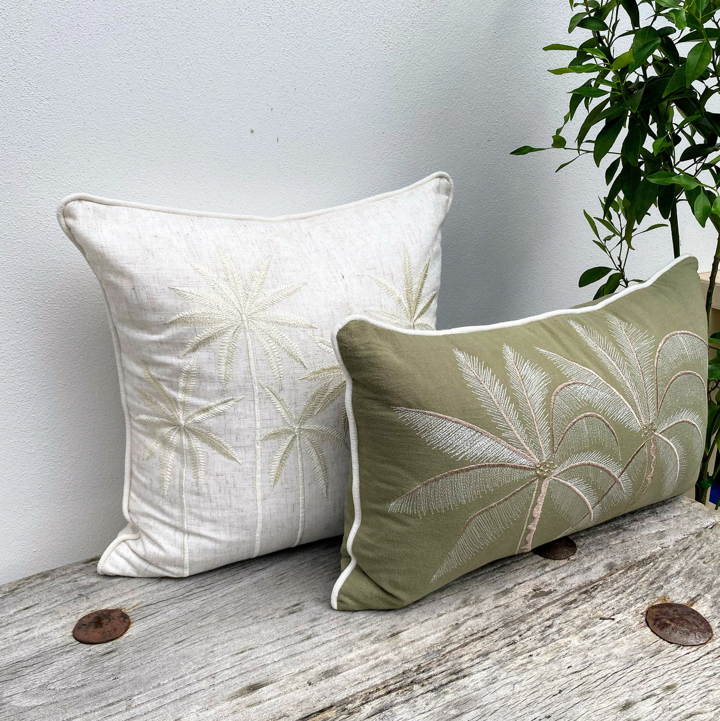 Best quality palm tree cushion set online