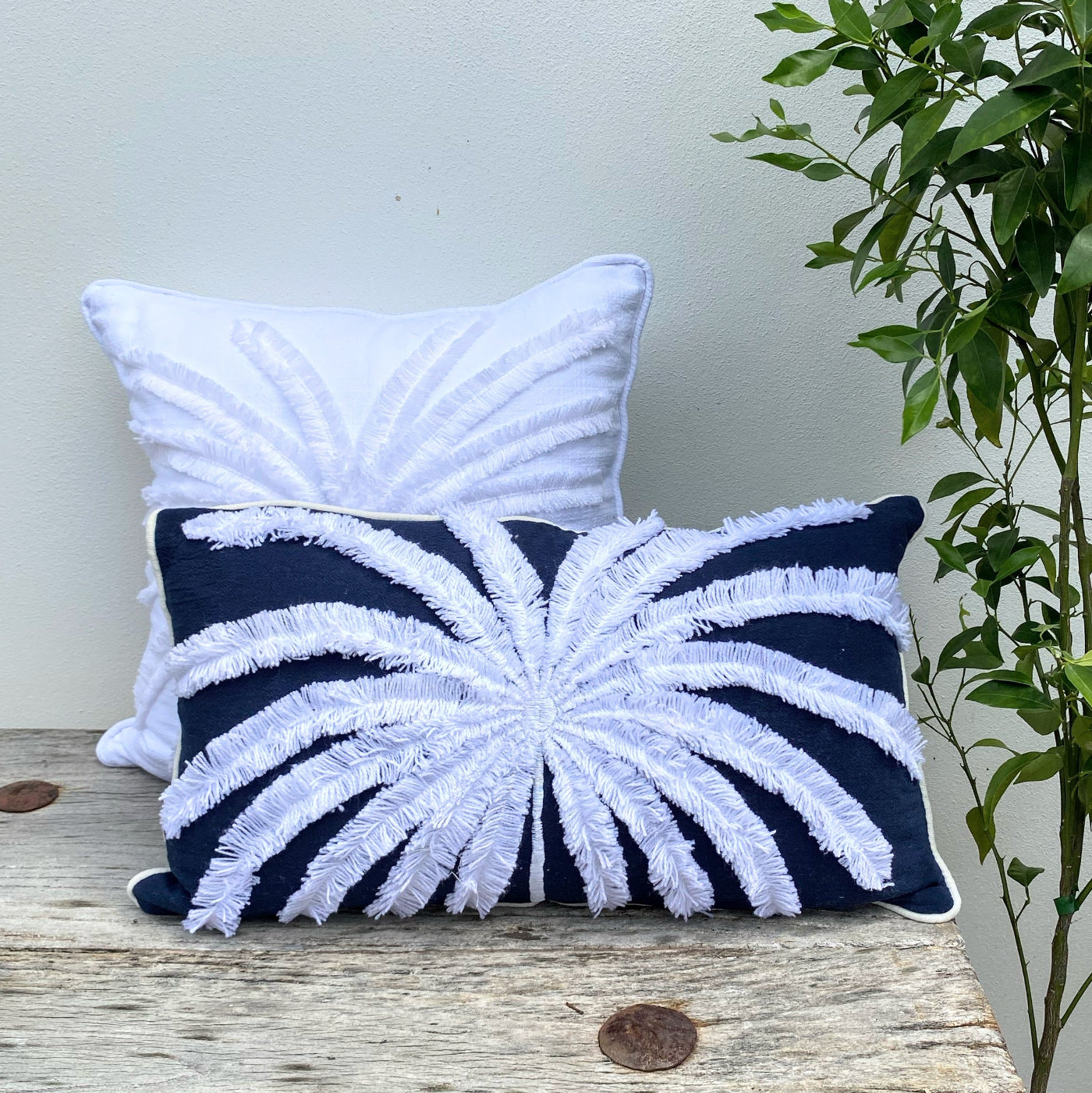 Linen and Cotton Mixed Blue and White Cushion​ Set Online