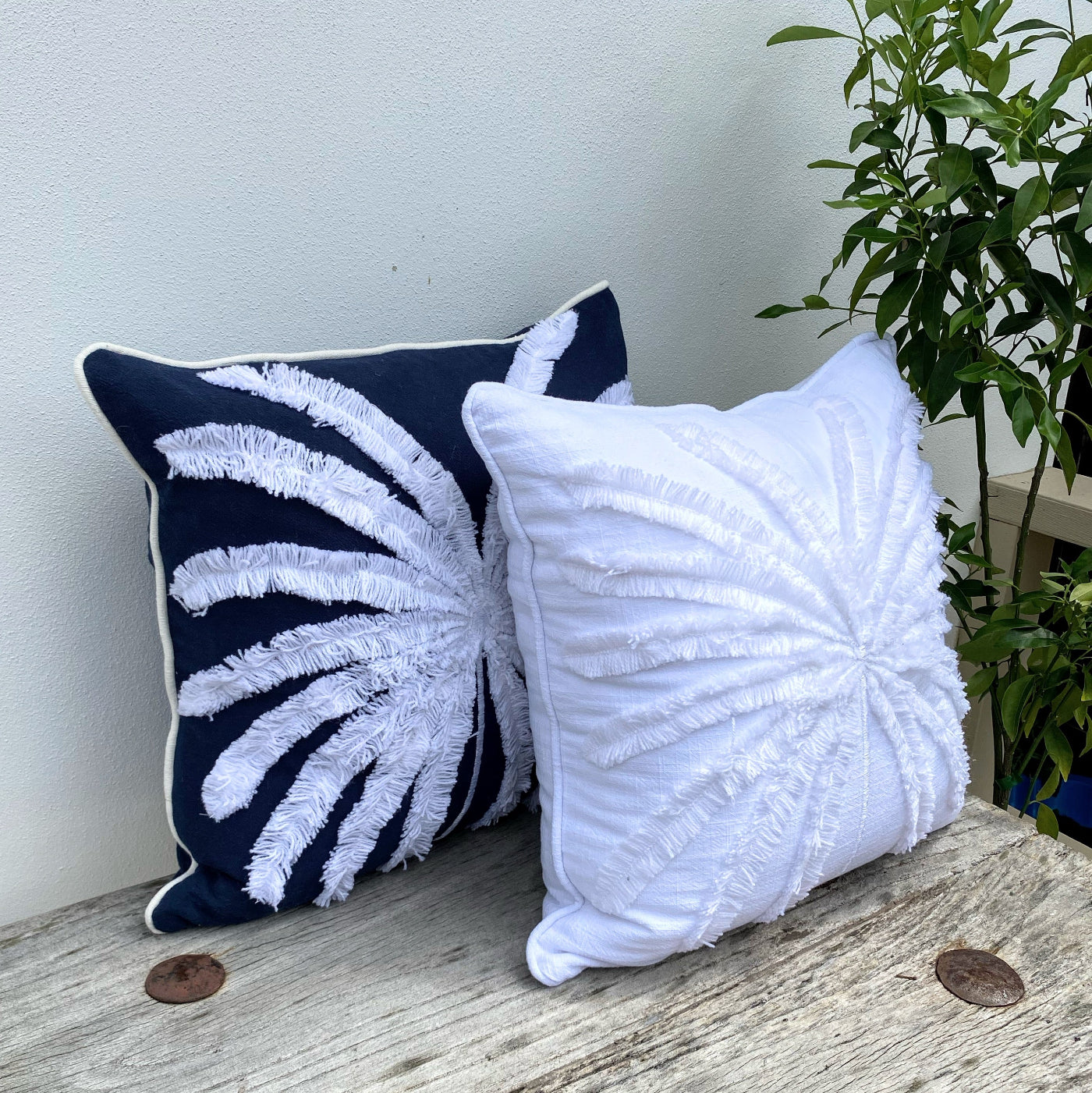 Premium Quality Linen Palm Tree Cushion Covers​