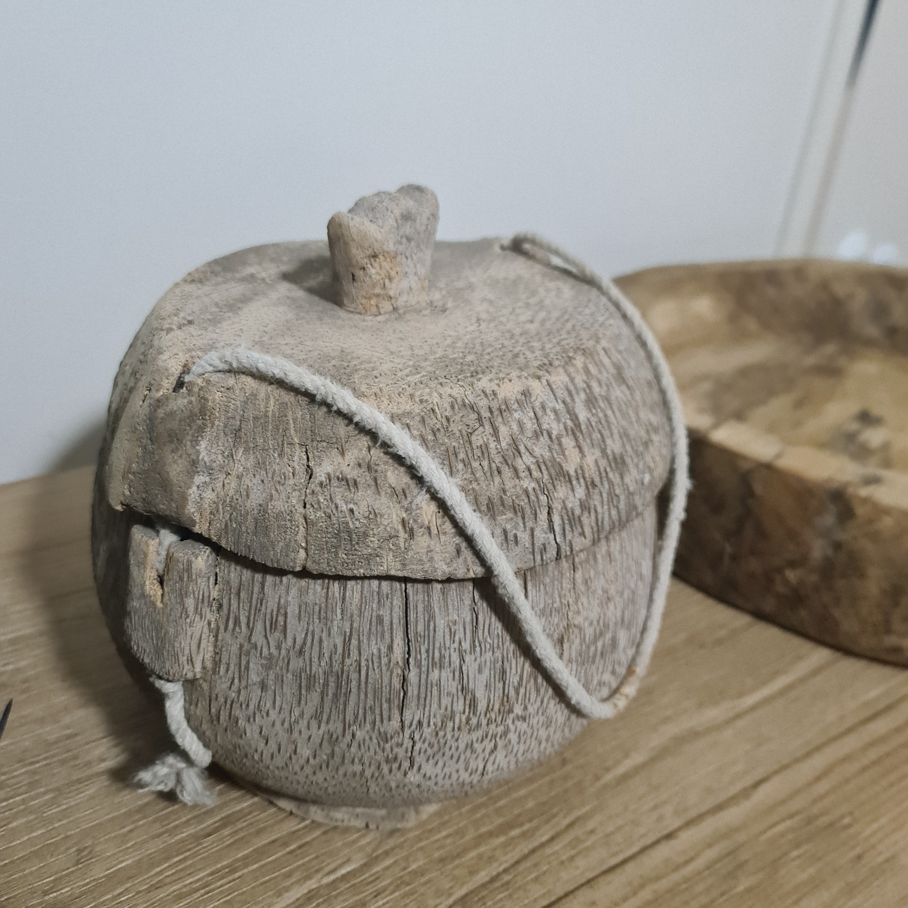 Antique Lidded Naga Wood Bowl | Wabi-Sabi Storage Vessel | Large 23 x 21 x 23 cm